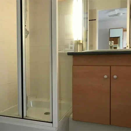 Studio La Rochelle, 1 Pièce, 2 Personnes - Fr-1-246-304 Appartement *